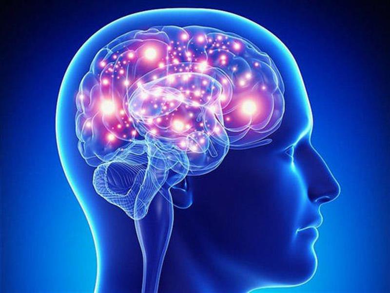 دراسة تربط بين الإصابة بكورونا وشيخوخة الدماغ وتغيرات أخرى