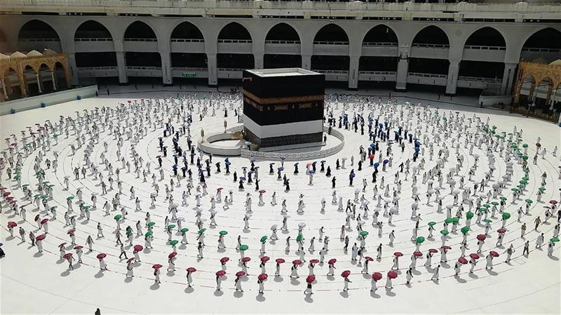 قرار جديد من السعودية بشأن دخول المعتمرين والحجاج