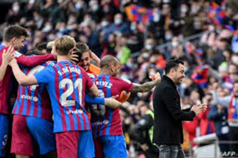ارس مرمى عربي في طريقه إلى برشلونة