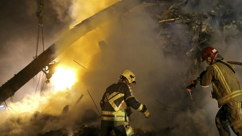 حريق في مركز عسكري تابع للحرس الثوري بغرب إيران