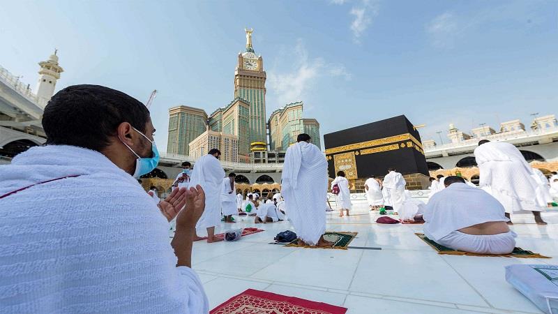 السعودية تصدر قرارا بشأن معتمري الخارج