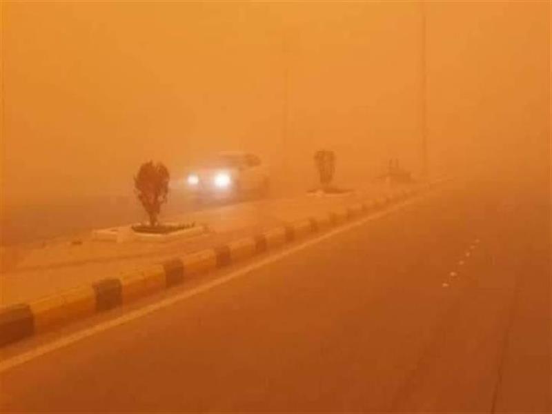 موسم مطري شحيح
متنبئ جوي يطرح سيناريو ’متشائم’ بشأن الصيف: موجات غبارية متسارعة