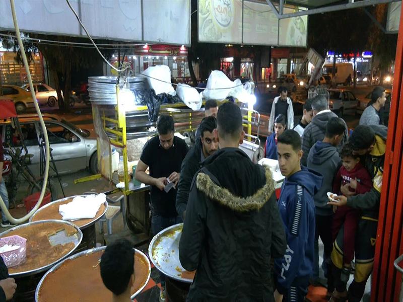 حلويات أبو الغلابة تحت شعار 