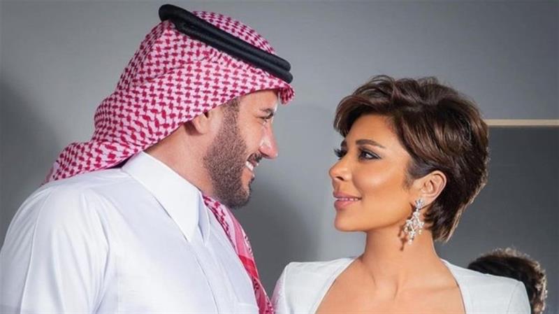 الفنانة 