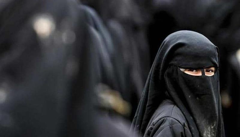 القبض على امرأتين تجمعان الكفالات لعوائل داعش في كركوك