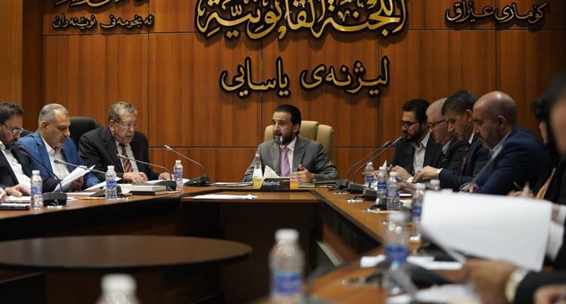 الكاظمي والحلبوسي يؤكدان على تعزيز التنسيق بين السلطتين التنفيذية والتشريعية
