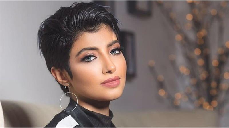 الكشف عن هوية الفنانة الخليجية التي عثر على جثتها داخل شقتها في مصر