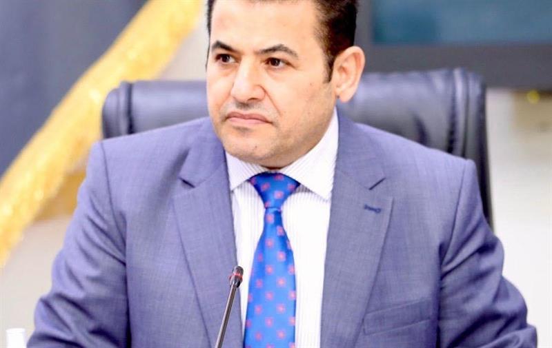 الأعرجي يحذر من خطر بقاء 70 ألف “قنبلة موقوتة” بمخيم الهول