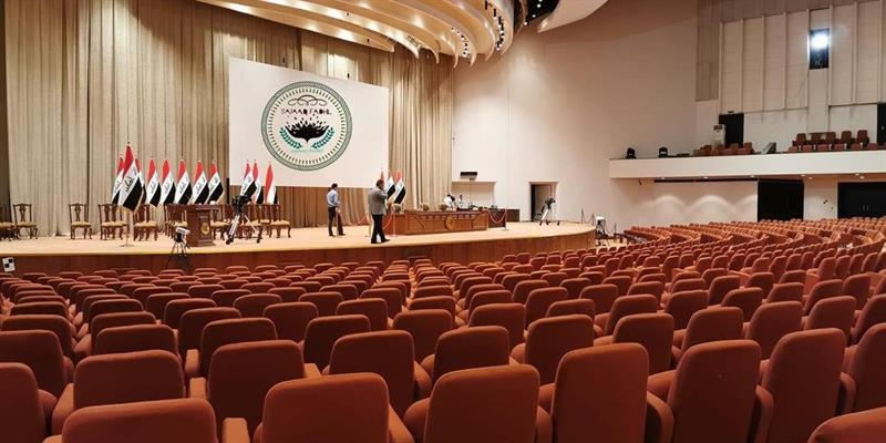 هل سيشهد العراق “الفراغ الدستوري” وما هي آلياته وحلوله؟