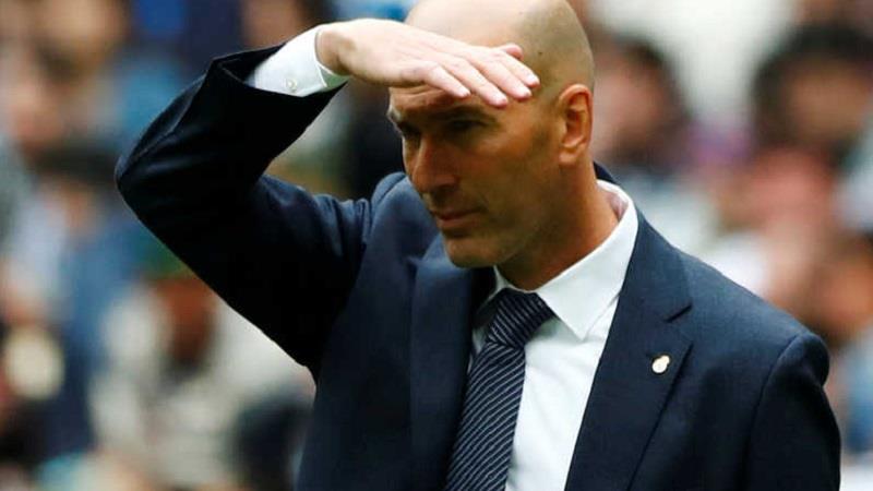 ترجيحات بتولي زيدان مهمة تدريب ريال مدريد مجددا