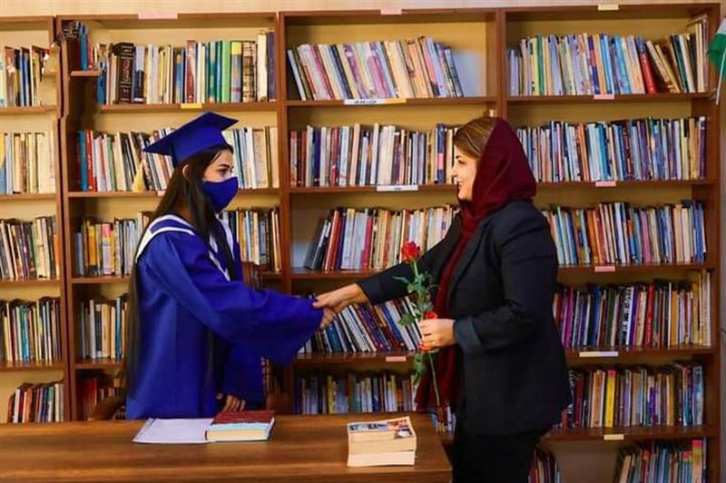 لأول مرة في العراق.. سجينة تحصل على المرتبة الأولى بدبلوم اللغة الانكليزية