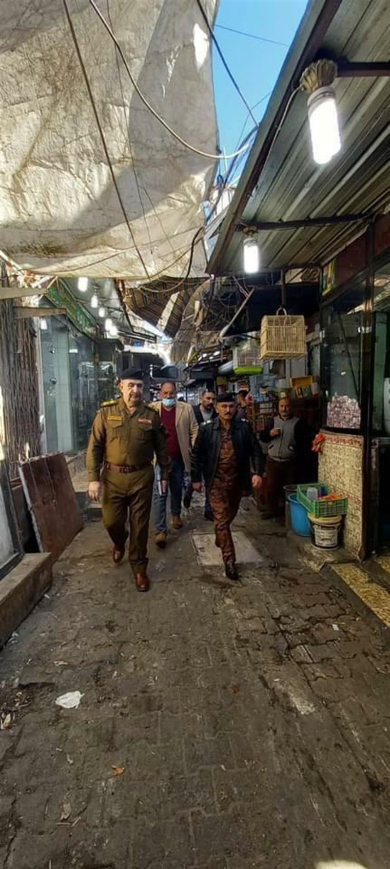 قيادة العمليات تعلن تفتيش ’الخانات’ في الكاظمية (صور)