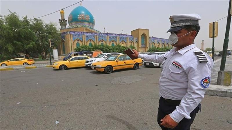 مرور الرمادي توقف طفل عمره 10 سنوات يسوق تريلة (فيديو)