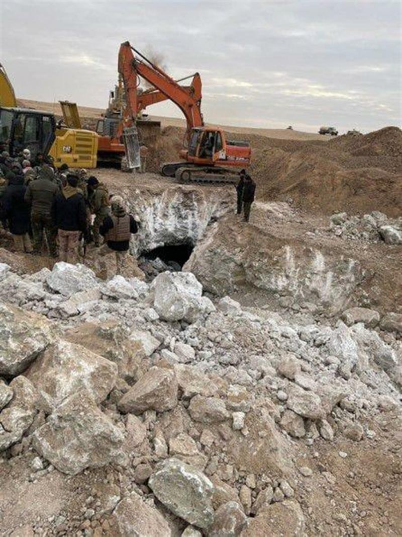 الصور الأولى للعملية العسكرية التي استهدفت مقر داعش في نينوى