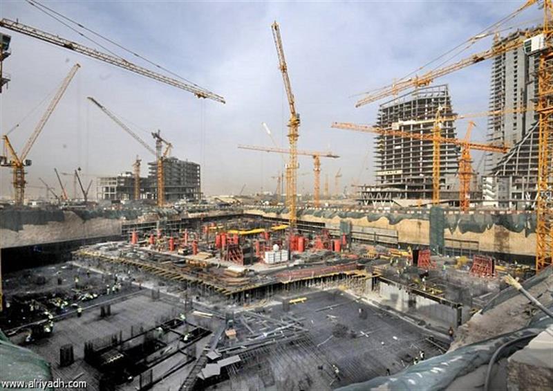 خبير اقتصادي: 7050 مشروعاً قيد الإنجاز في العراق